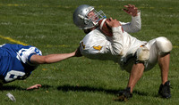 051001_ND_JVA_FOOTBALL_3